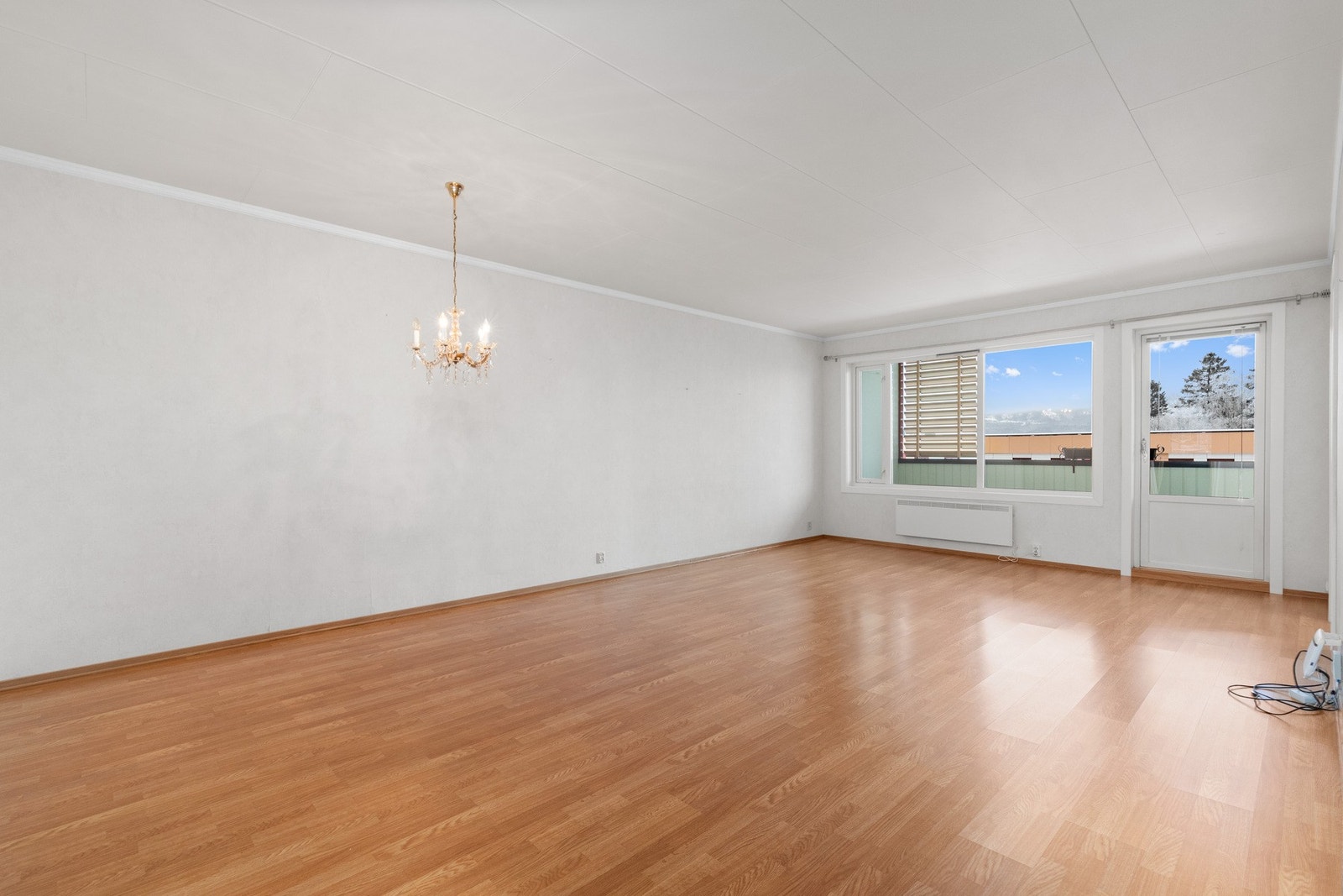 I stuen finner man døren ut til balkongen på 15 kvm. Galleribilde