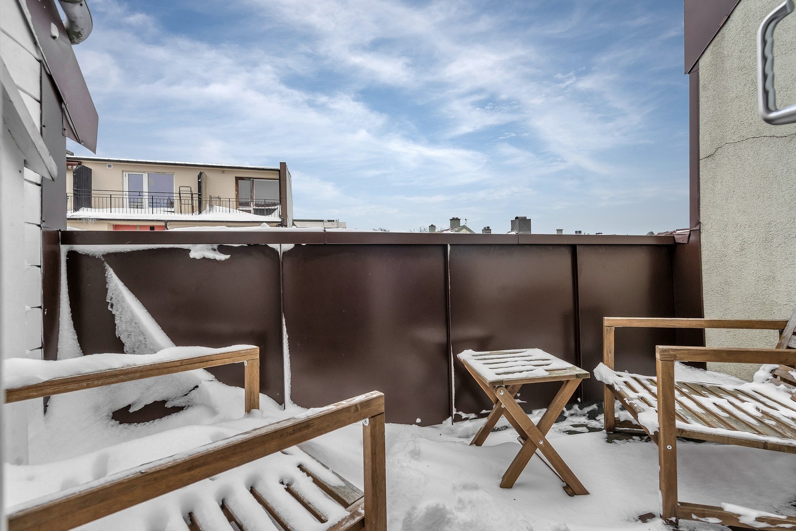 - Egen balkong som måler 4kvm | Luksus midt i sentrum! - Galleribilde