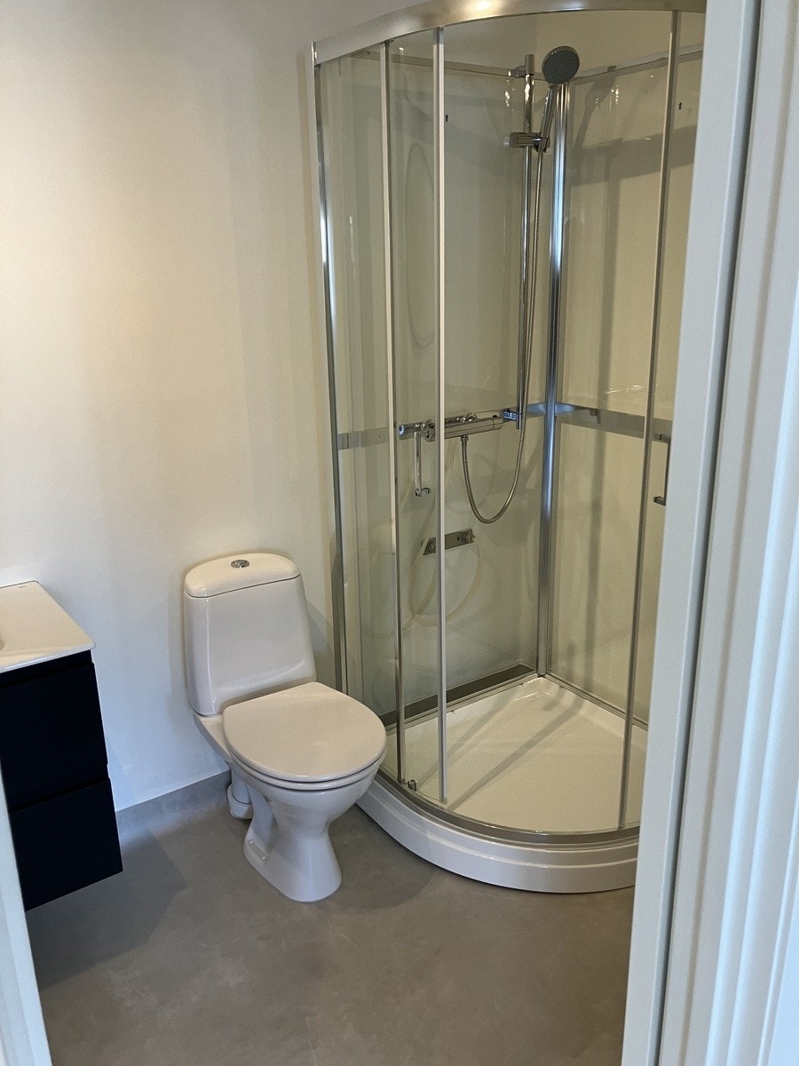 Bad/dusj Galleribilde