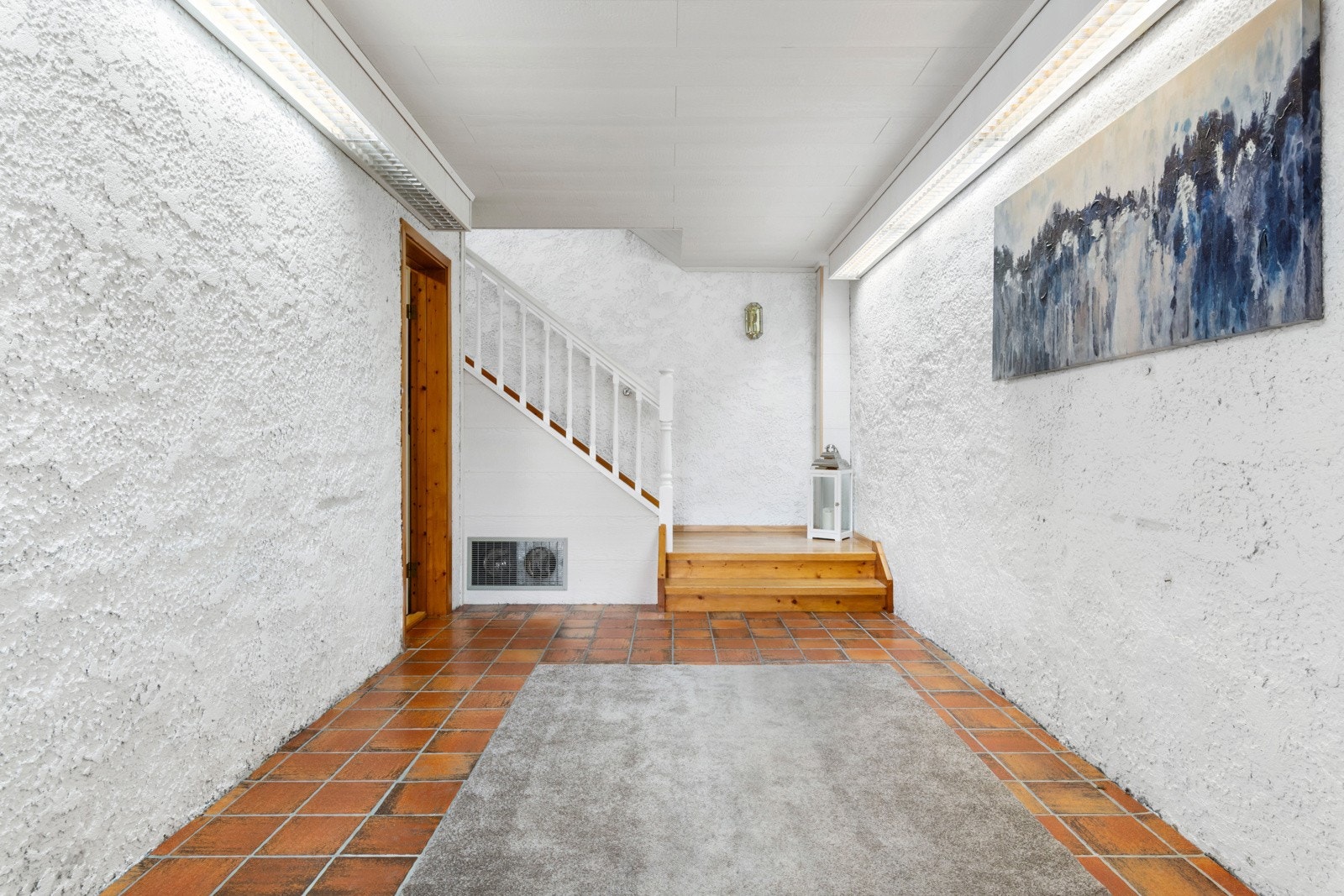 Gang med muligheter for møblering og innredning. Galleribilde