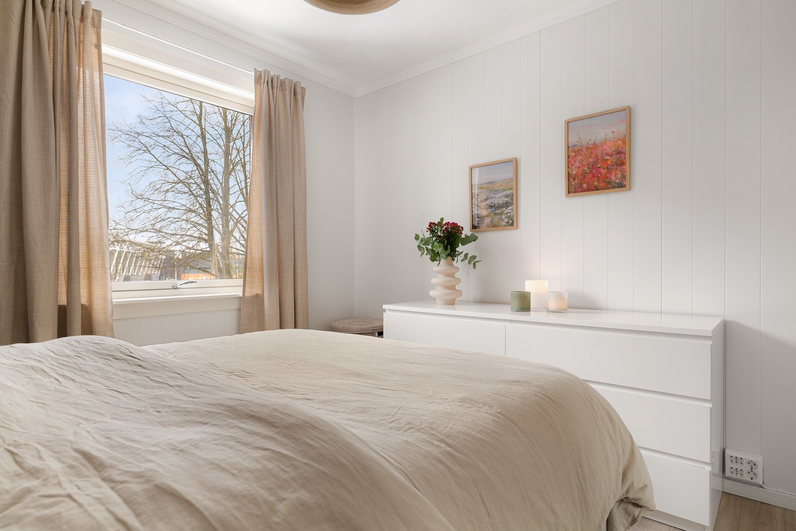 Et komfortabelt og funksjonelt rom som enkelt kan tilpasses ulike behov. Galleribilde