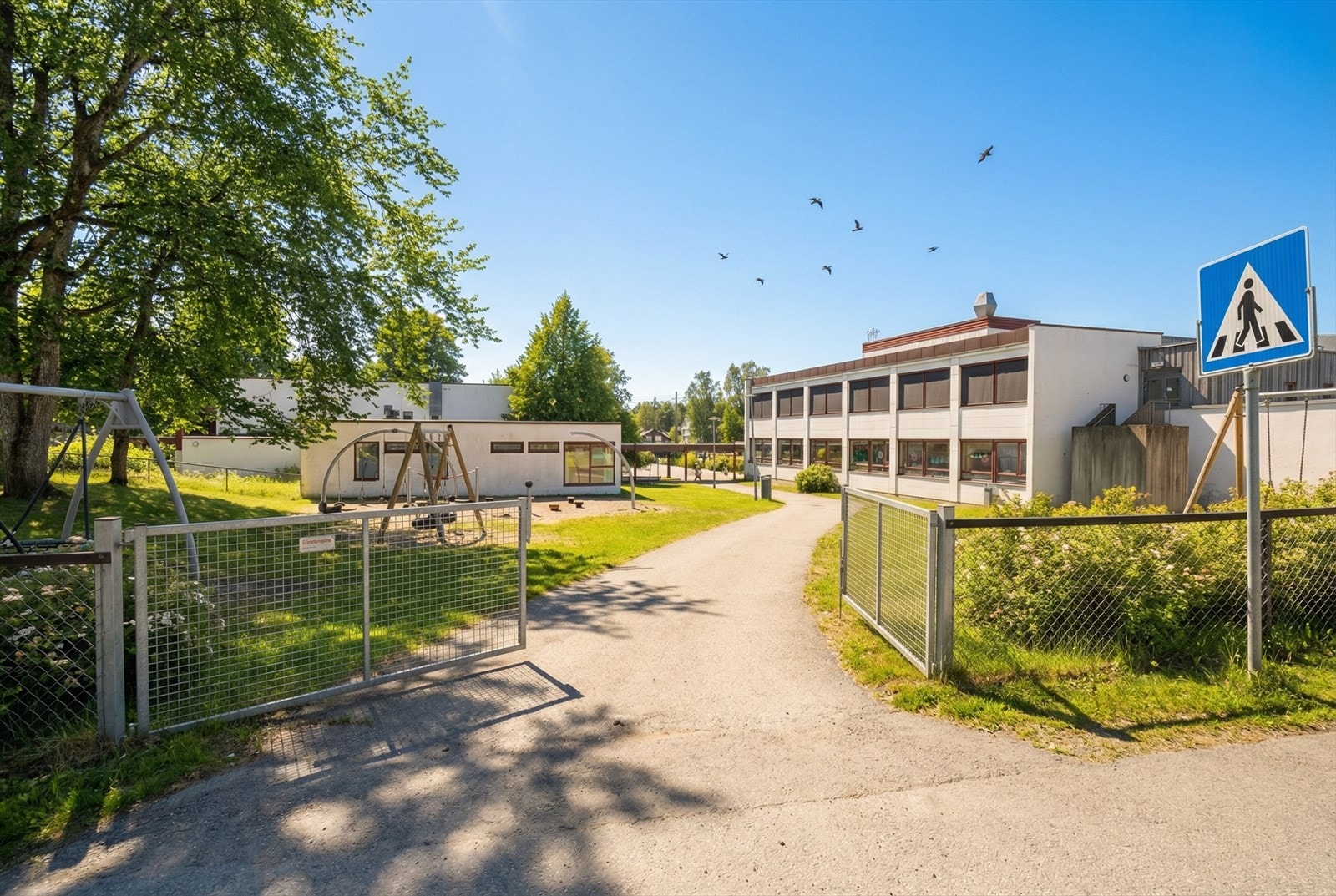 550 meters gange til Blommenholm skole Galleribilde