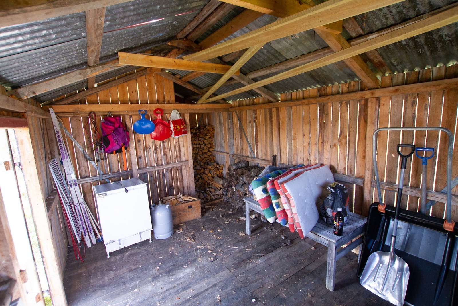 Lagerrom i uthus. Galleribilde