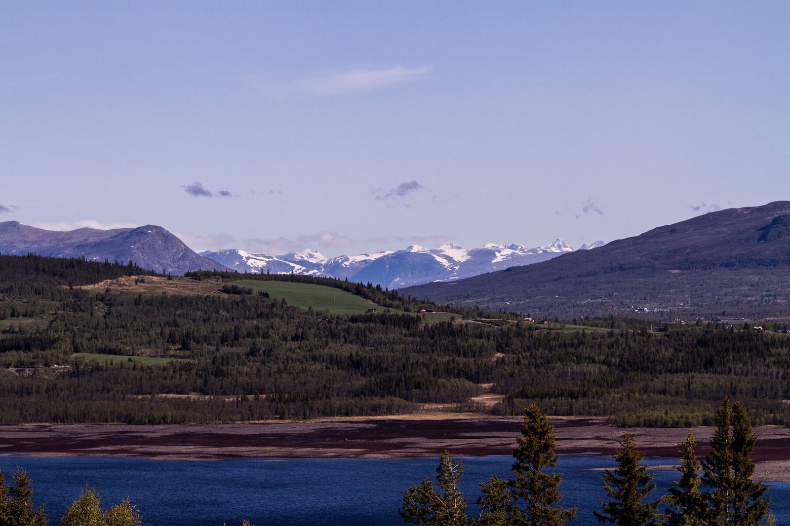 Golsfjellet er det "familievennlige fjellet" med mange muligheter for aktiviteter og rekreasjon. Galleribilde