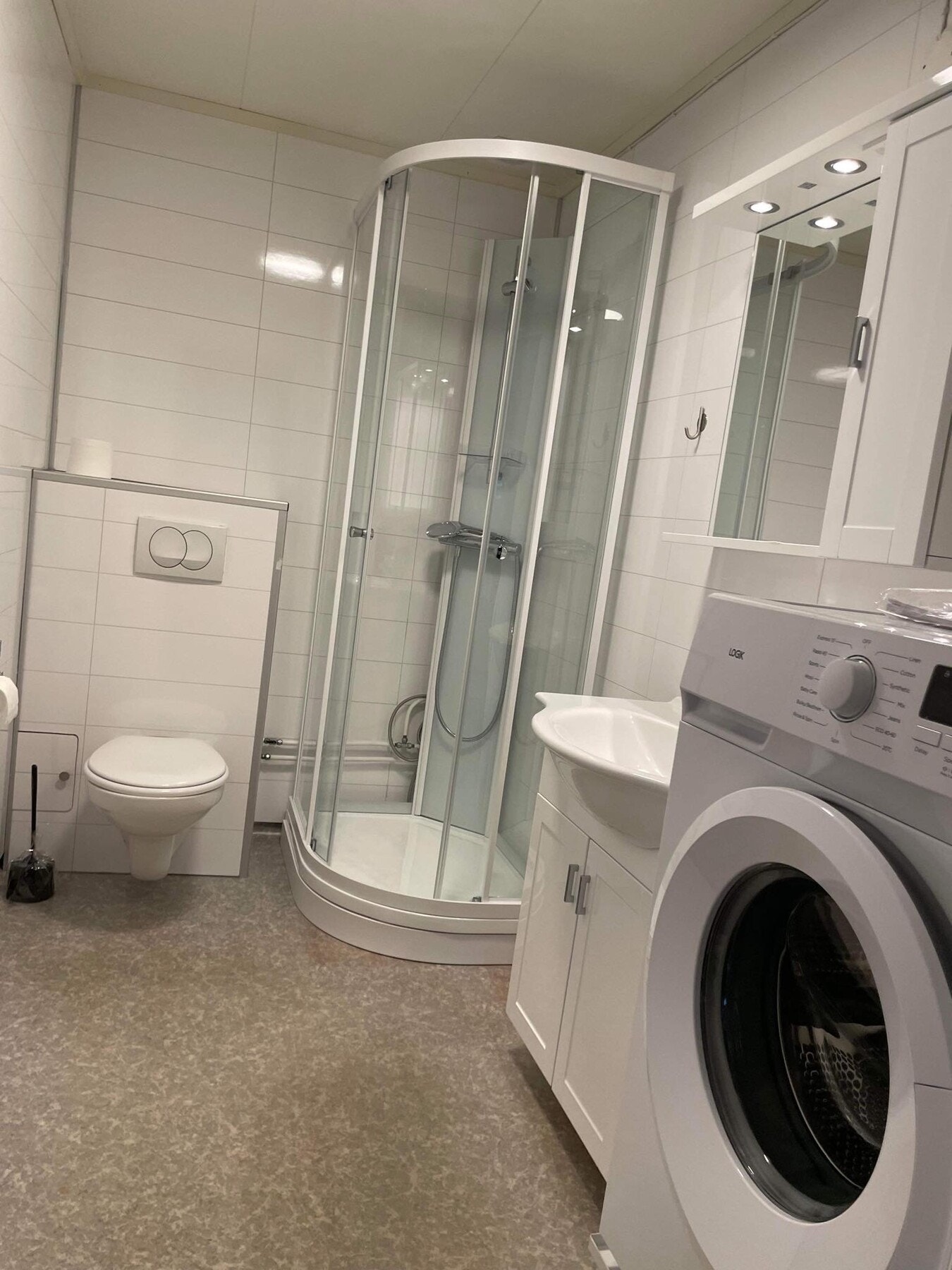 Kombinert bad/vaskerom Galleribilde