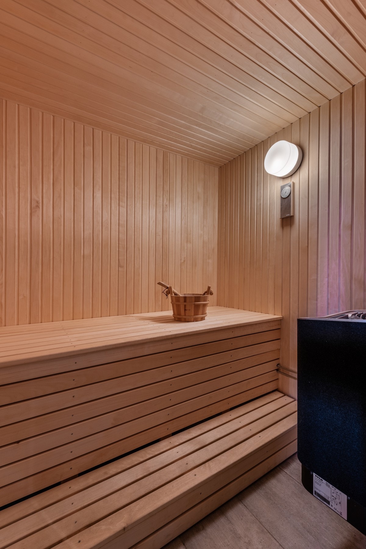 Annekset har et flott bad med sauna Galleribilde