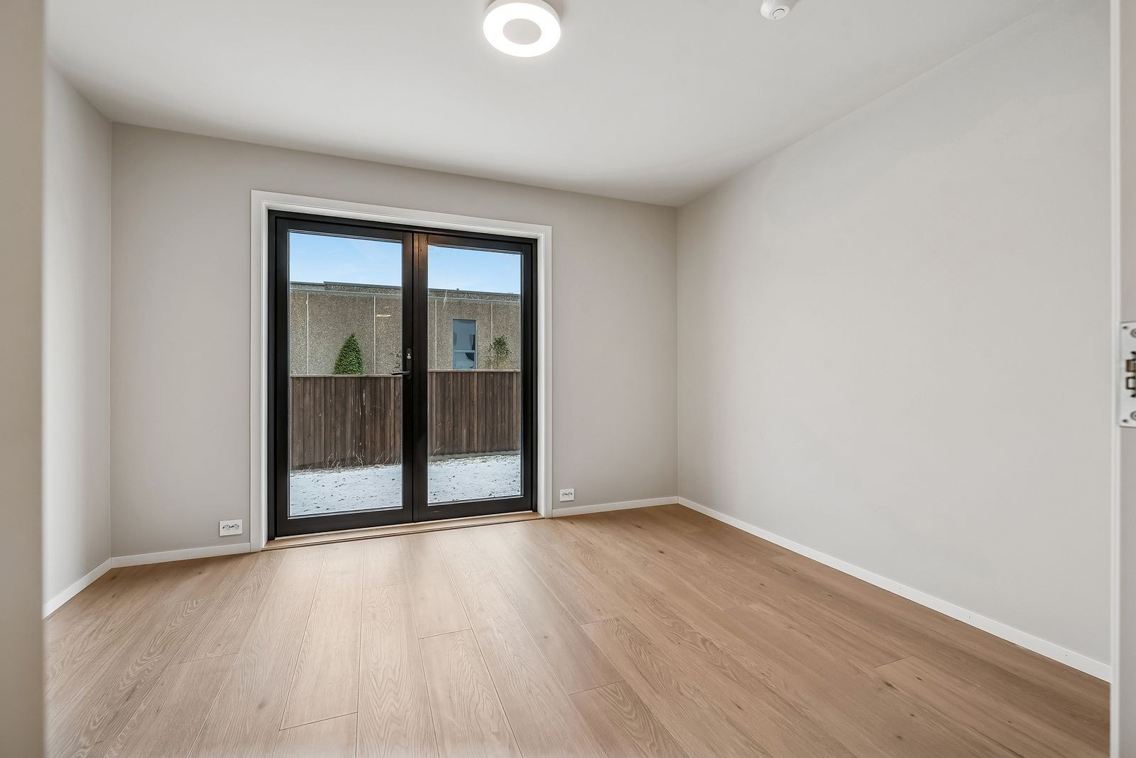 Soverom 1, med egen balkong Galleribilde