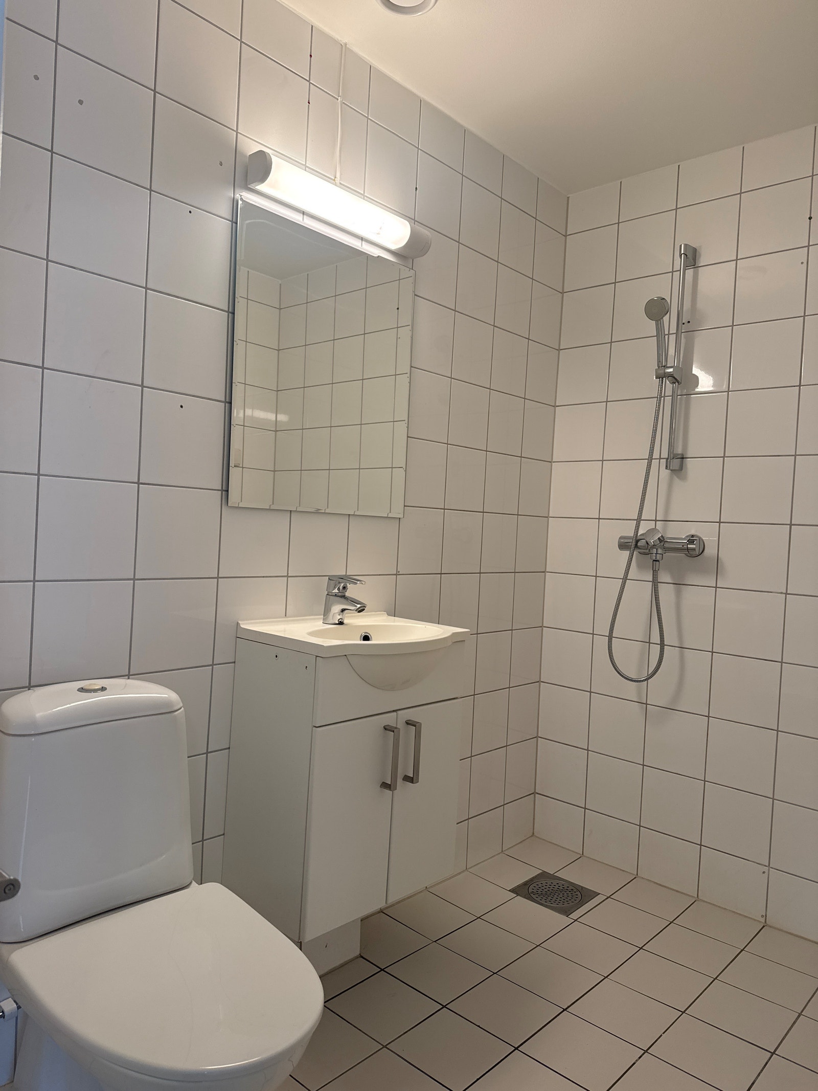 Bad med varmekabler. Galleribilde