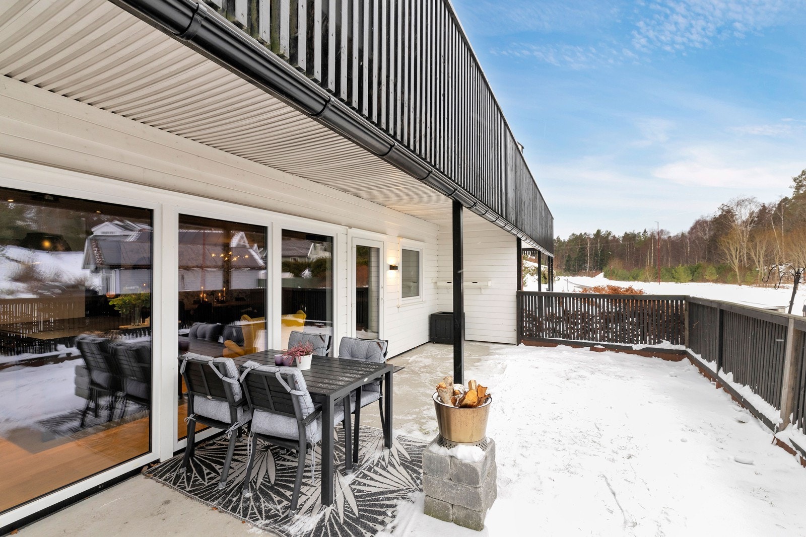 Beliggende meget barnevennlig i nyere boligfelt i Homborsund. Galleribilde