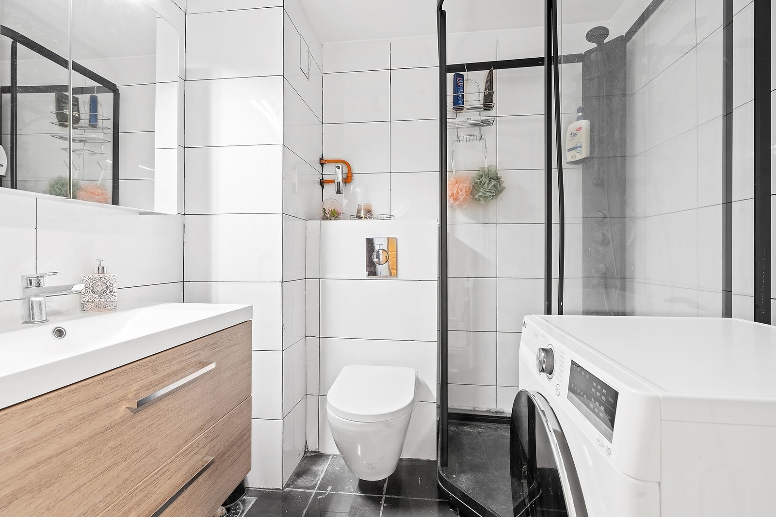 Fliselagt baderom Galleribilde