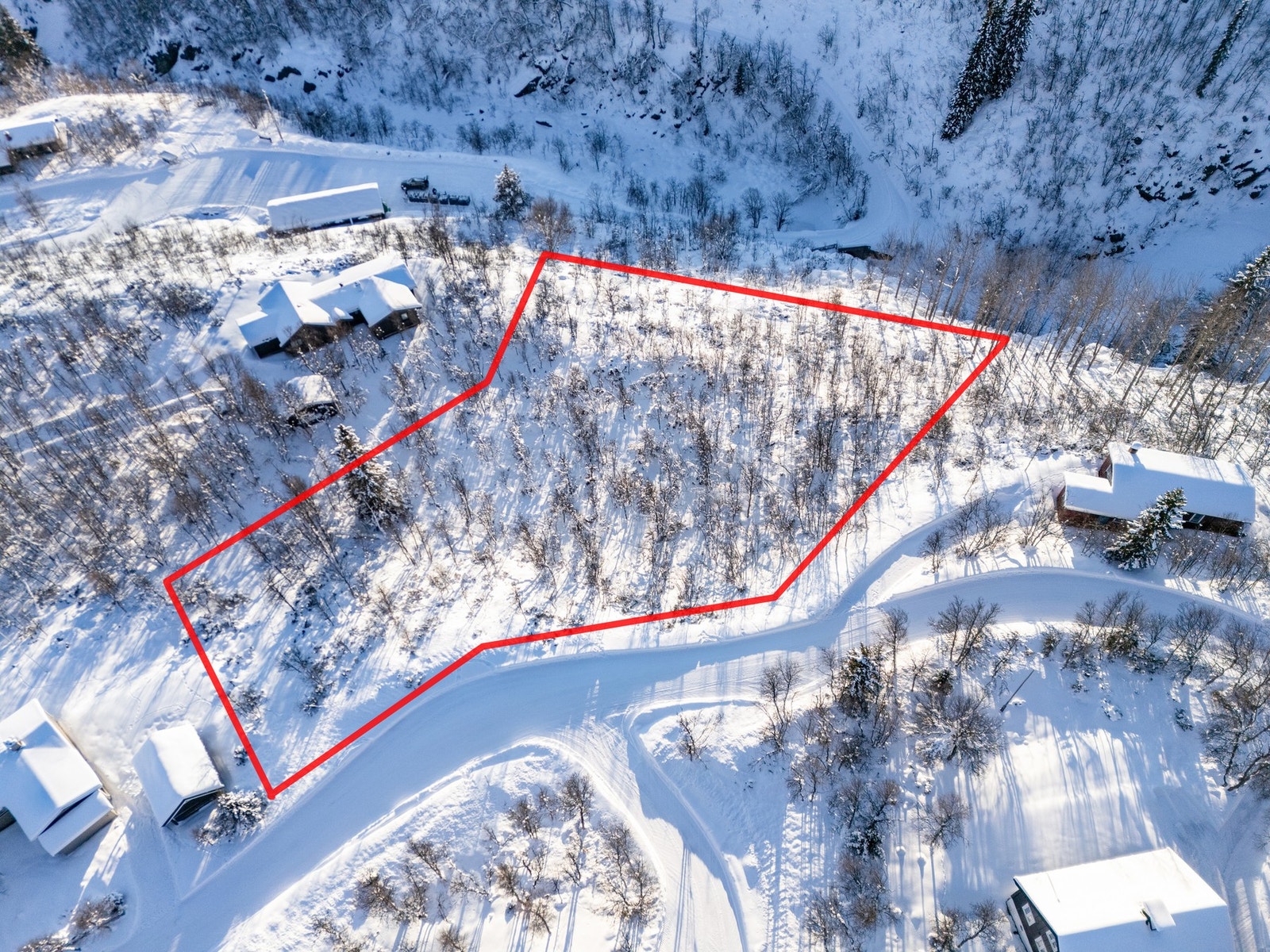 Velkommen til det gode livet på fjellet - hvor du kan bygge din hyttedrøm! Grensene satt på bildet, er illustrasjon, avvik kan forekomme. Galleribilde