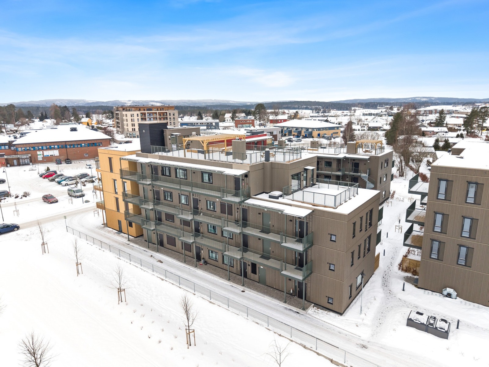 Leiligheten ligger i et boligkompleks som ble ferdig i 2025, så her er det fremdeles rikelig med nybyggaranti igjen. Galleribilde