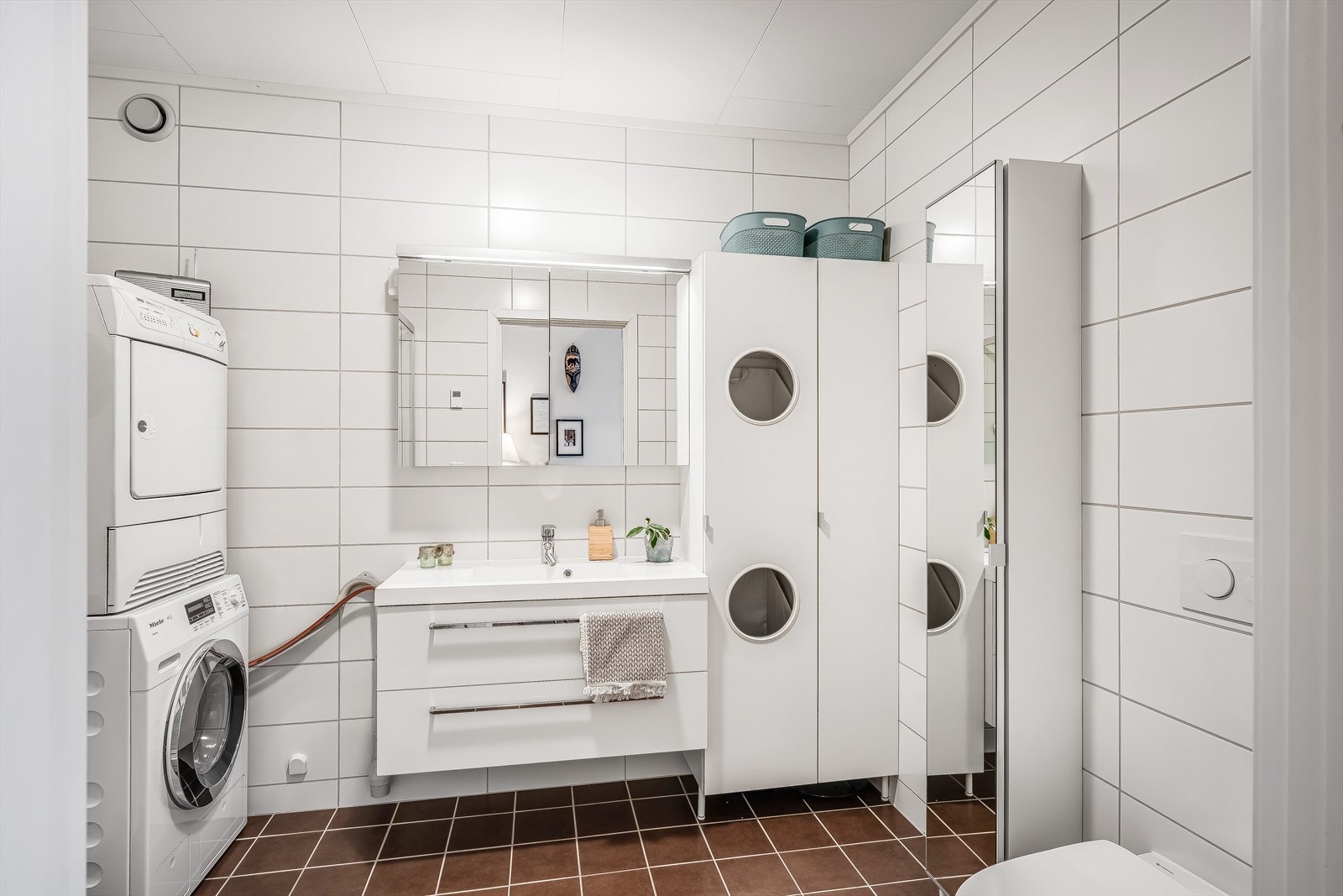 Badet er på ca. 7 m2. Galleribilde