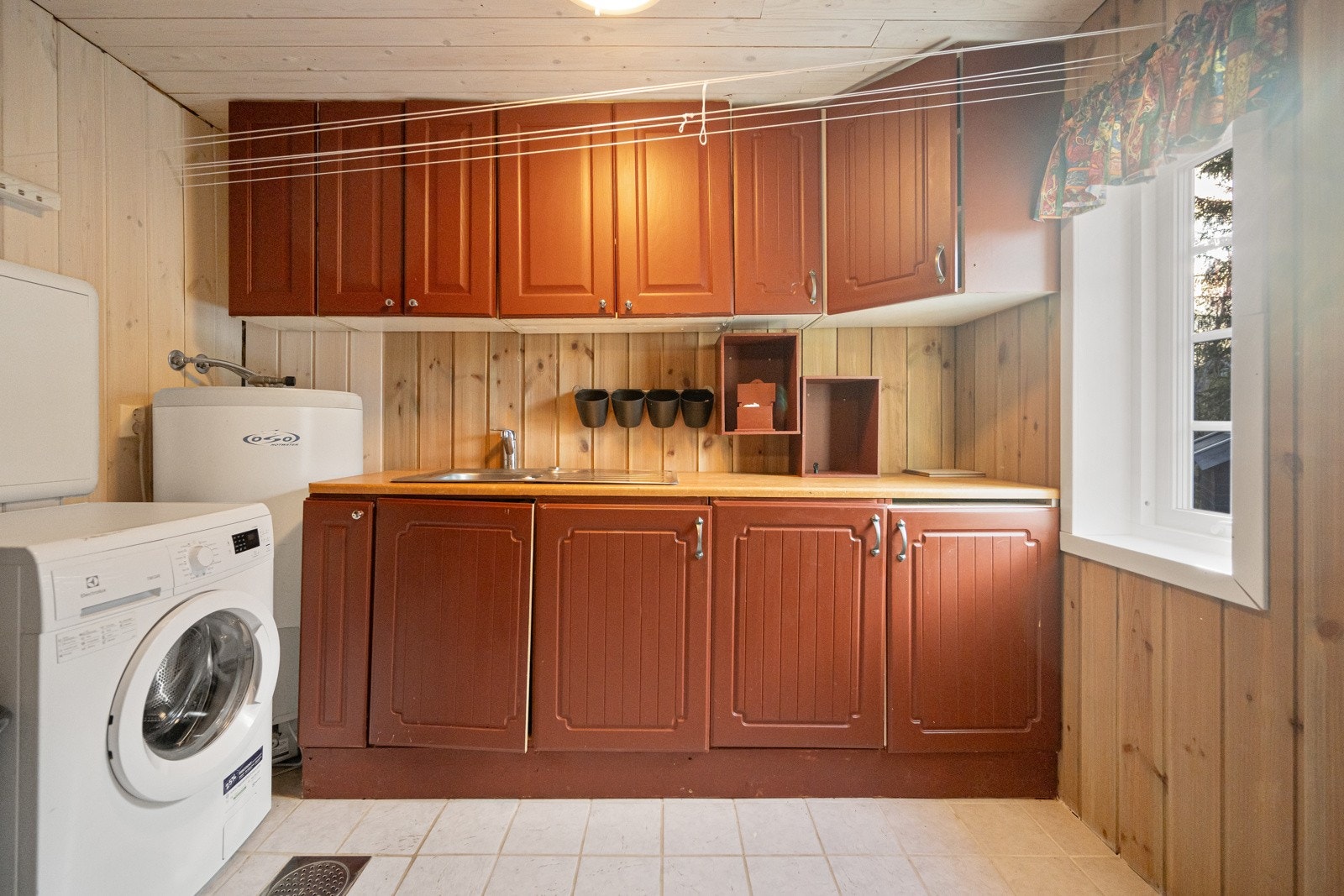 Vaskerom Galleribilde