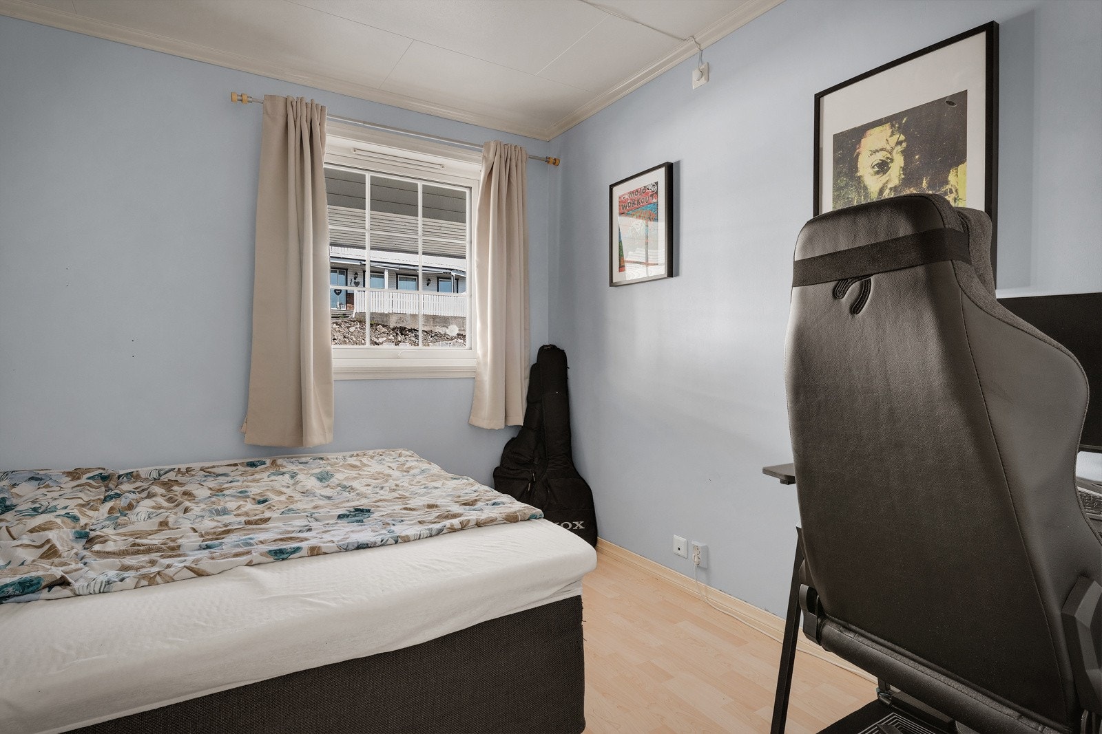 - Soverom målt til 9,7 kvm - Galleribilde