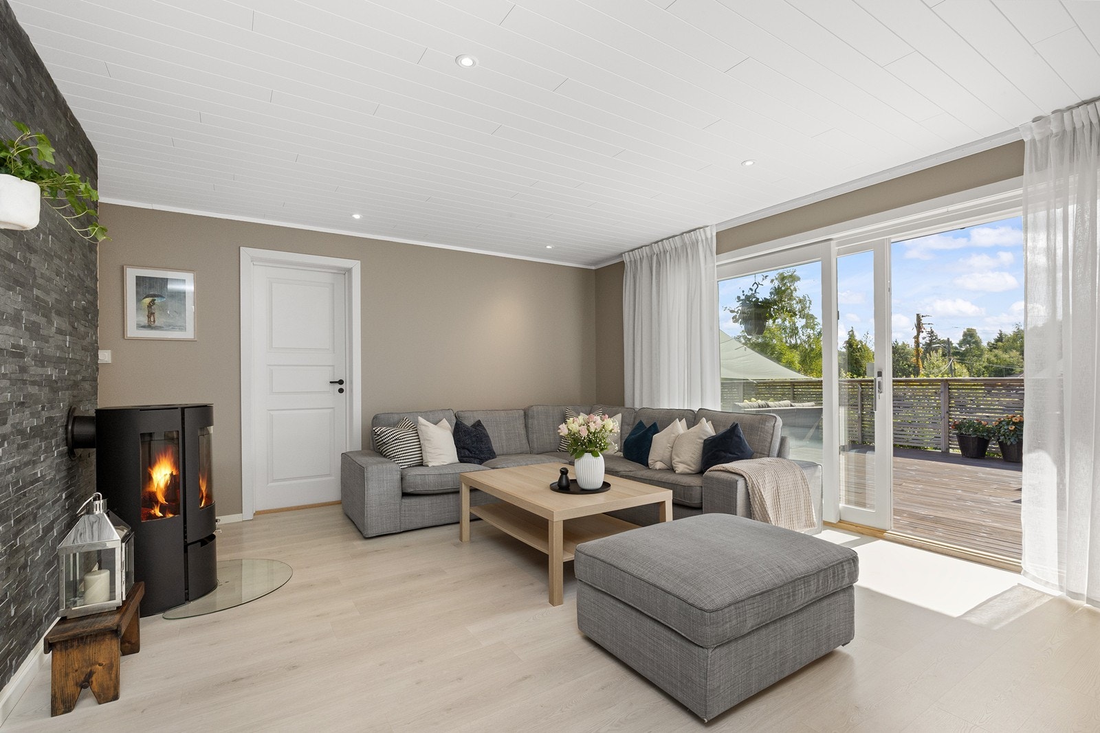 Stue med peisovn Galleribilde