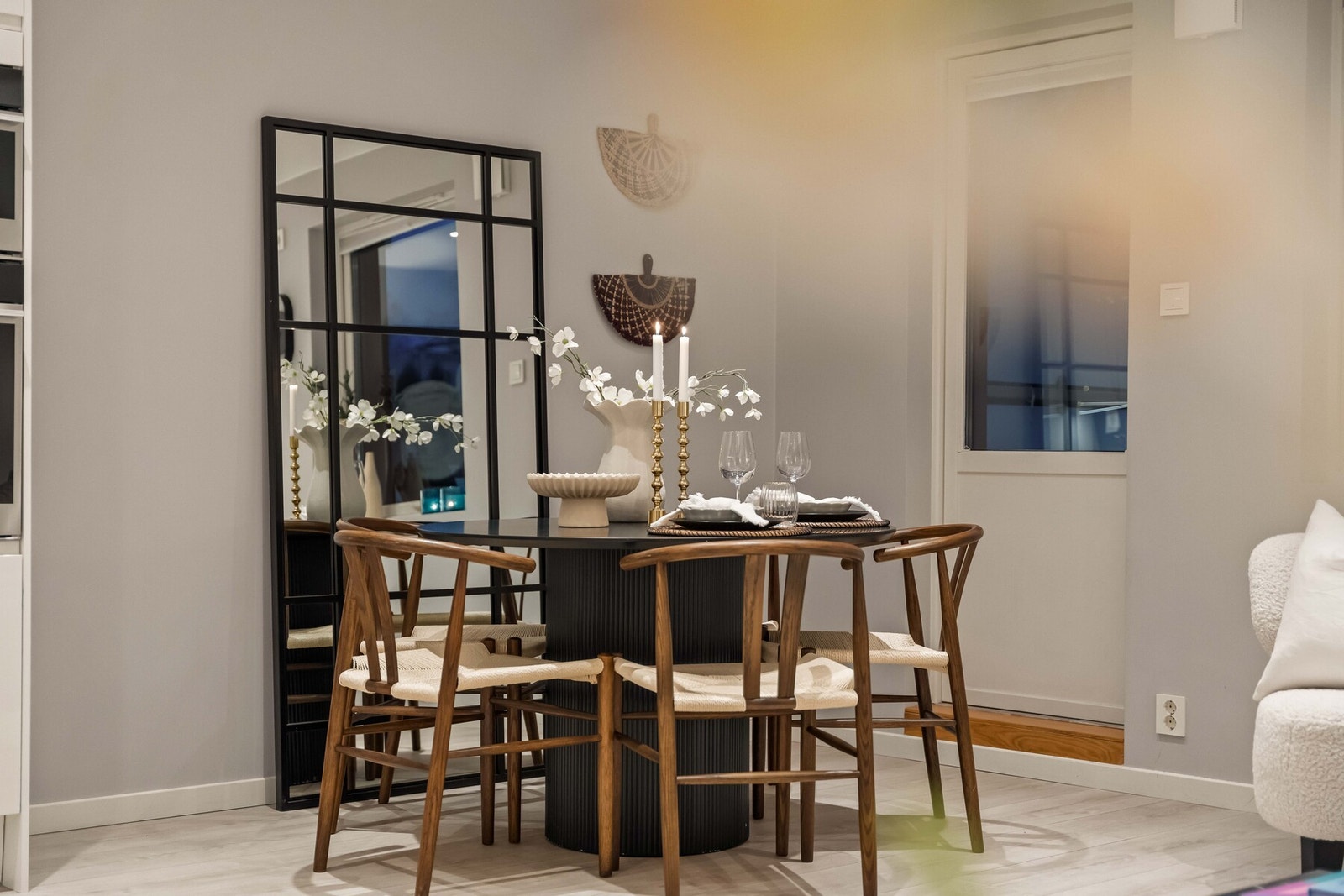 God plass til spisegruppe Galleribilde