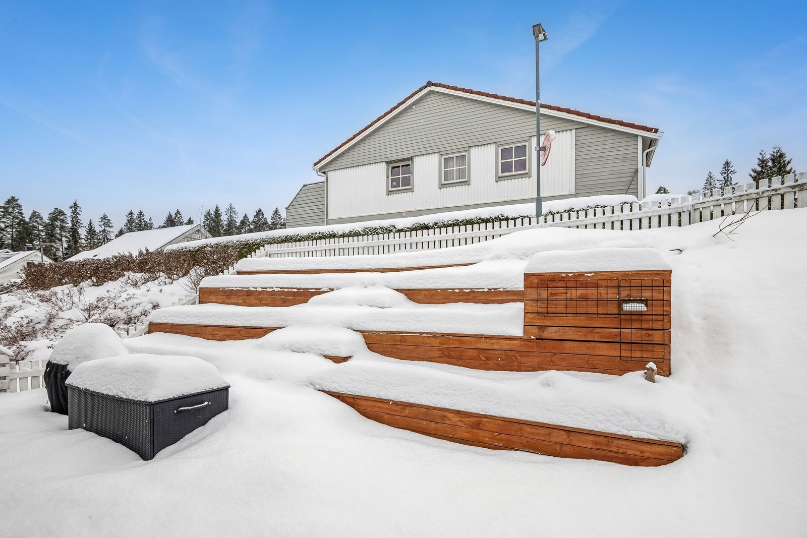 Uteplass på baksiden av leiligheten Galleribilde