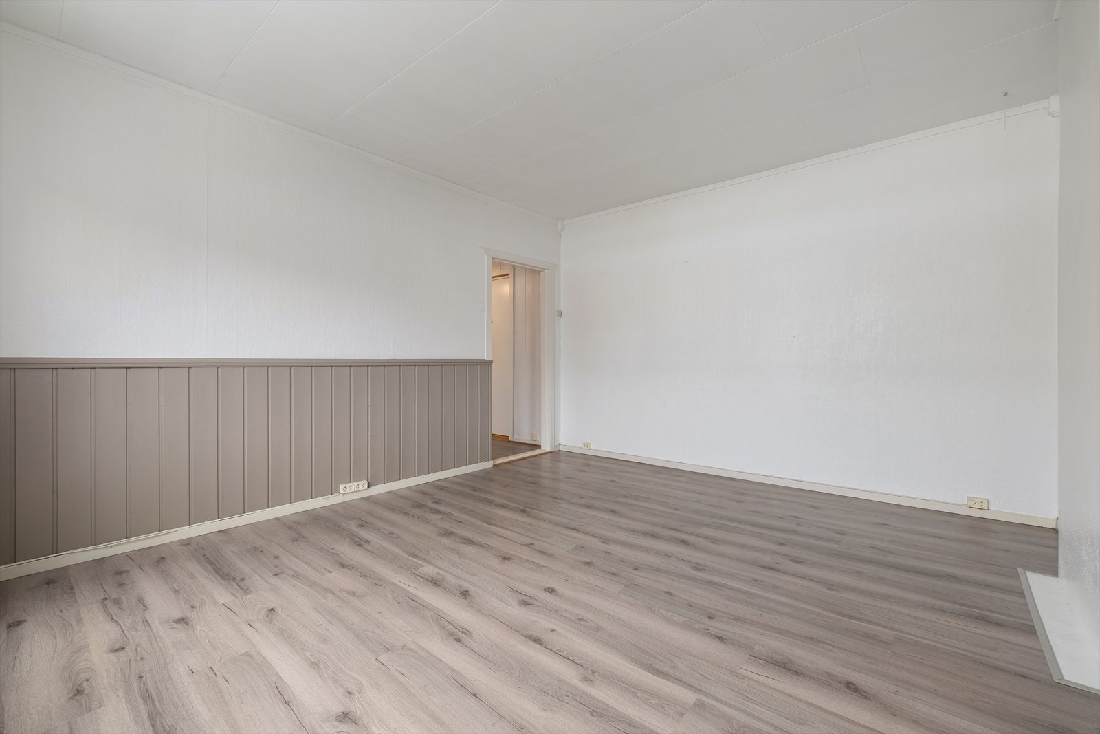 Praktisk åpen løsning. Her er det enkelt å skape en hyggelig og sosial oppholdsflate. Galleribilde