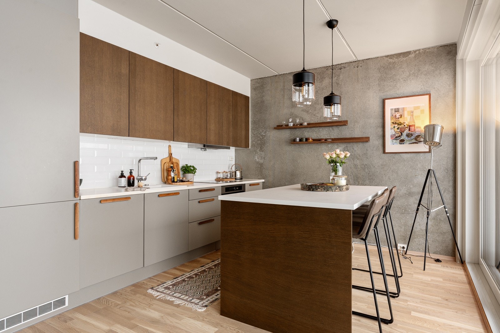 Velkommen til Mellomvegen 39 - Presentert av Sne Eiendomsmegling ved Erik Heestand!