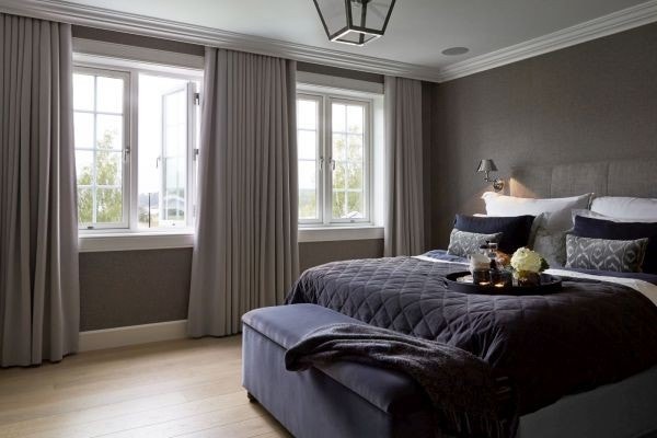 4 soverom i 2. etg. Hovedsoverom ligger i masteravdeling med direkte adkomst til walk in closet og eget baderom. .jpg Galleribilde