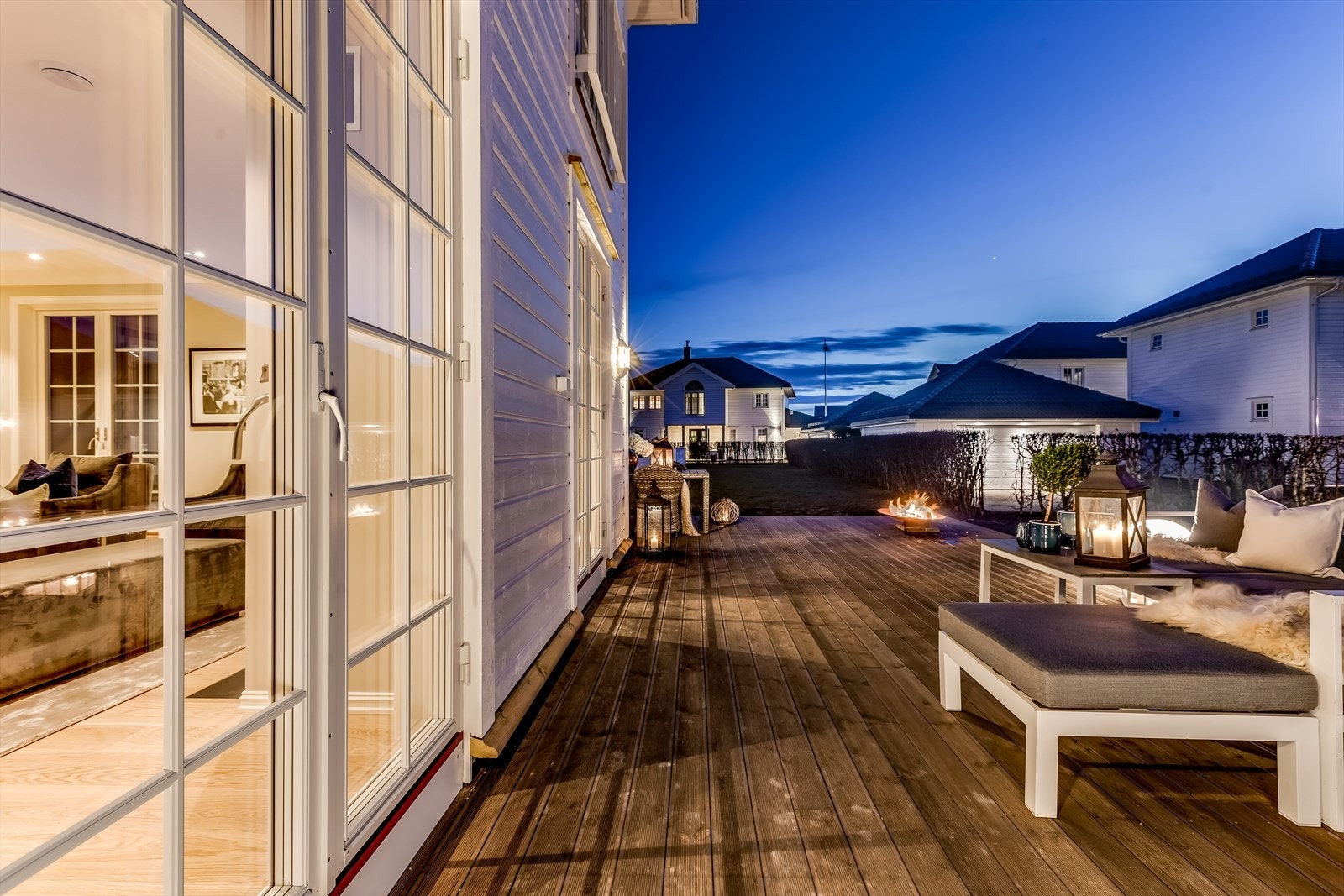 Illustrasjonbilde, boligen leveres med stor markterrasse. .jpg Galleribilde