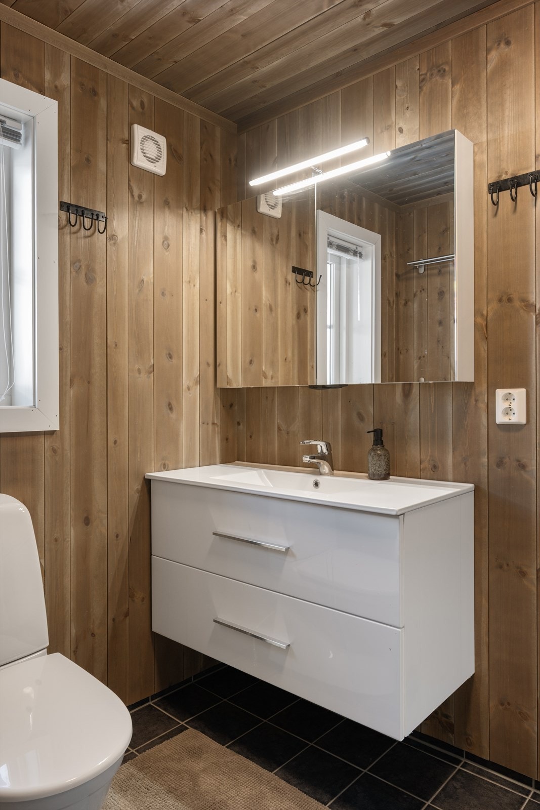 Det er varme i gulv. Galleribilde