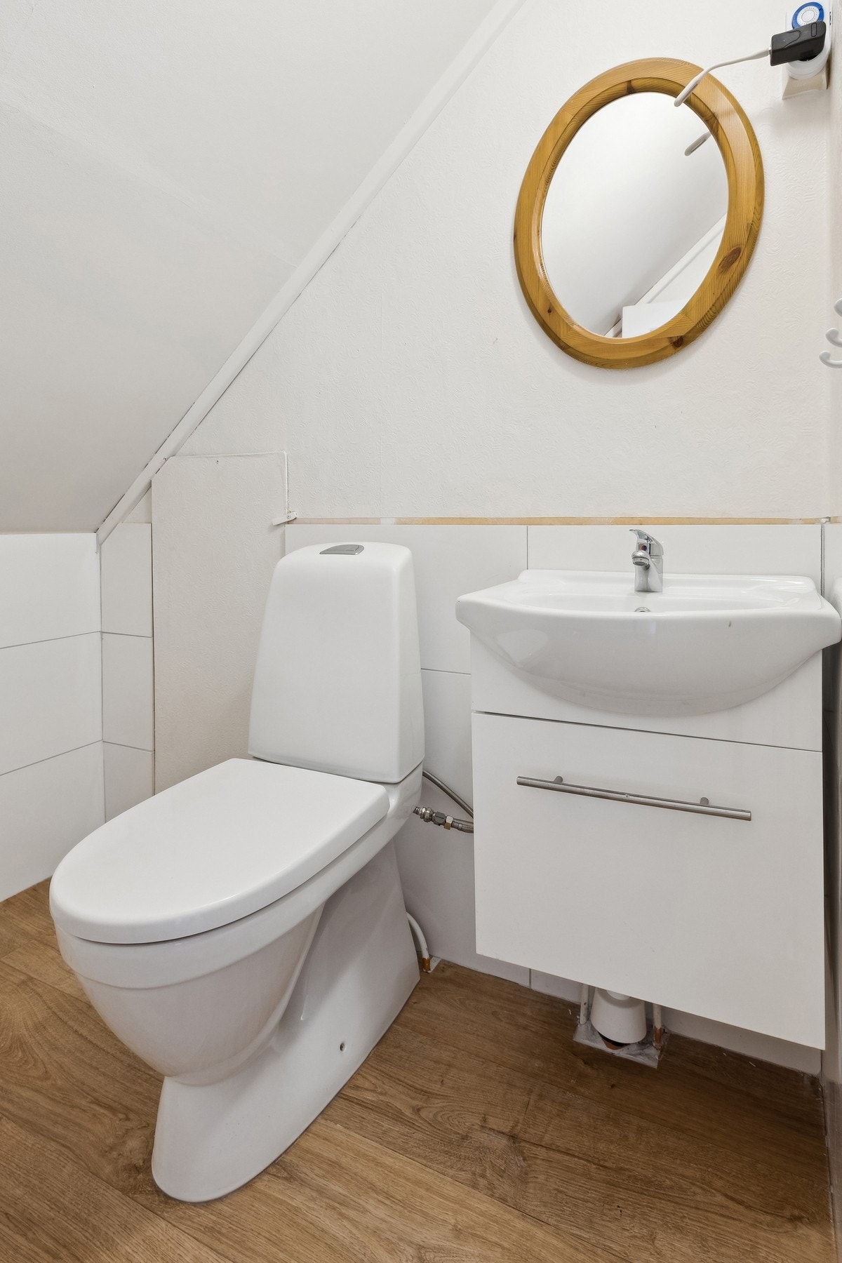 Praktisk toalettrom oppe. Galleribilde