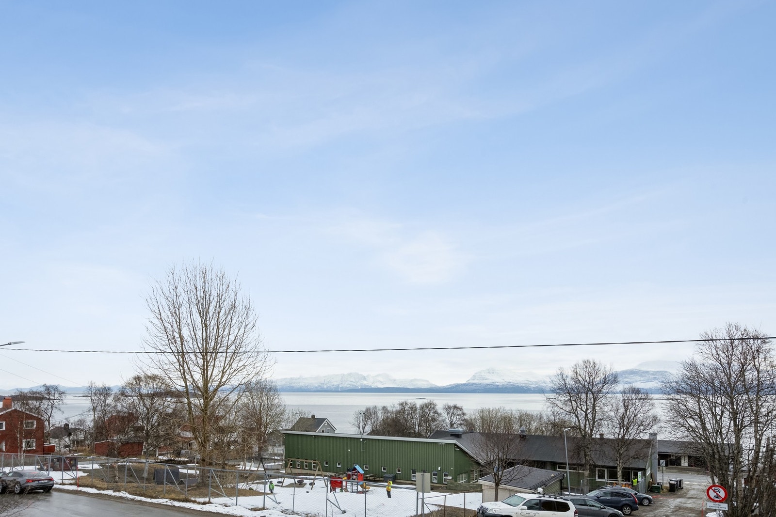 Nydelig utsikt over innseilingen til byen. Galleribilde