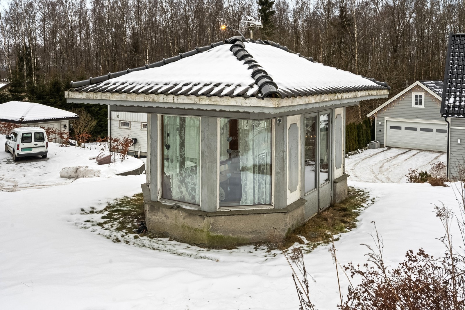 Koselig lysthus alle beboerne kan benytte Galleribilde