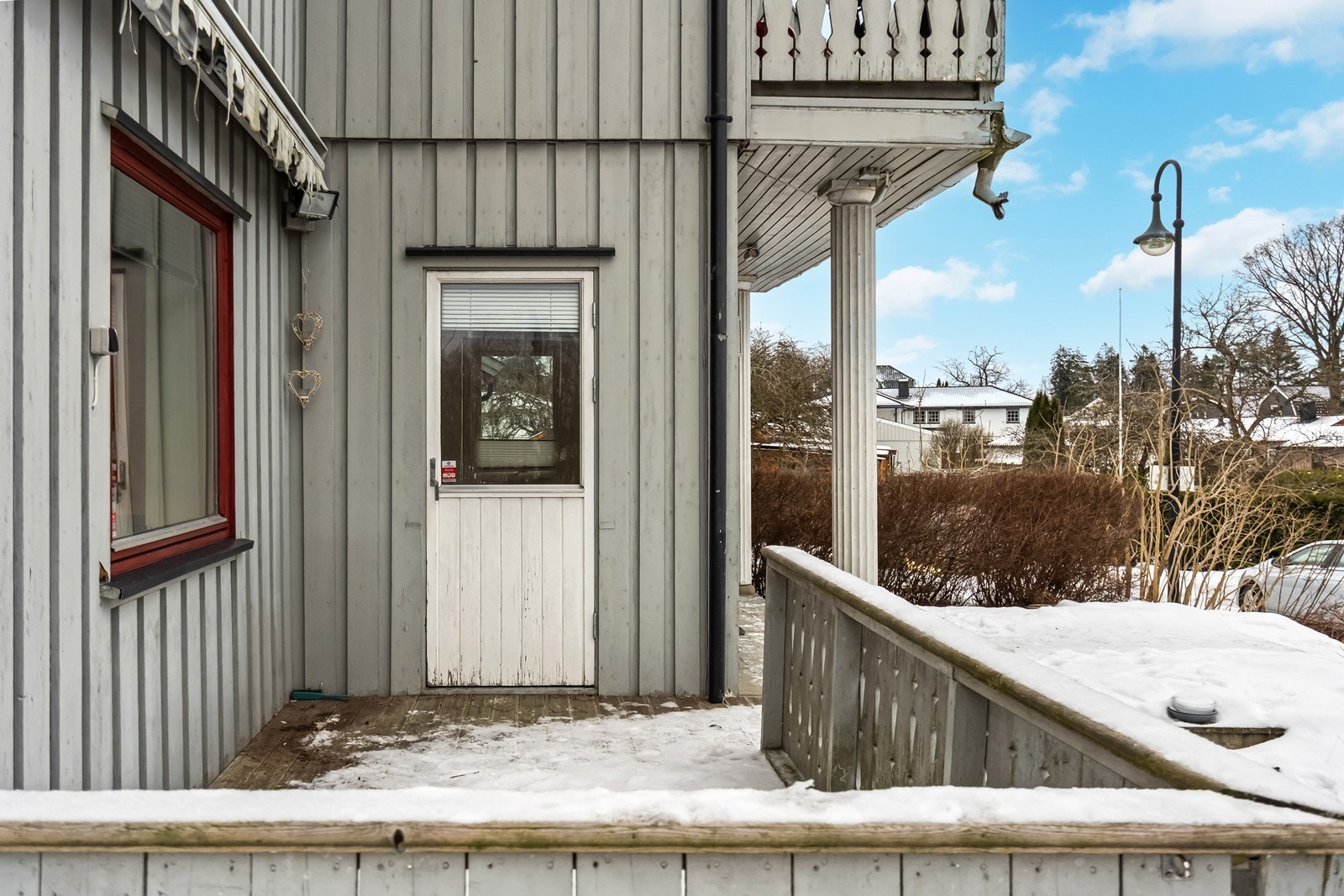 Sydvestvendt veranda på ca. 7 kvm. Galleribilde