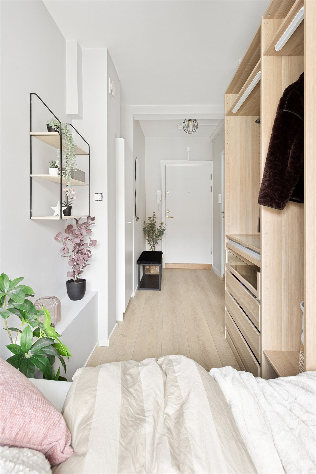 Leiligheten disponerer kjeller- og loftsbod. Galleribilde