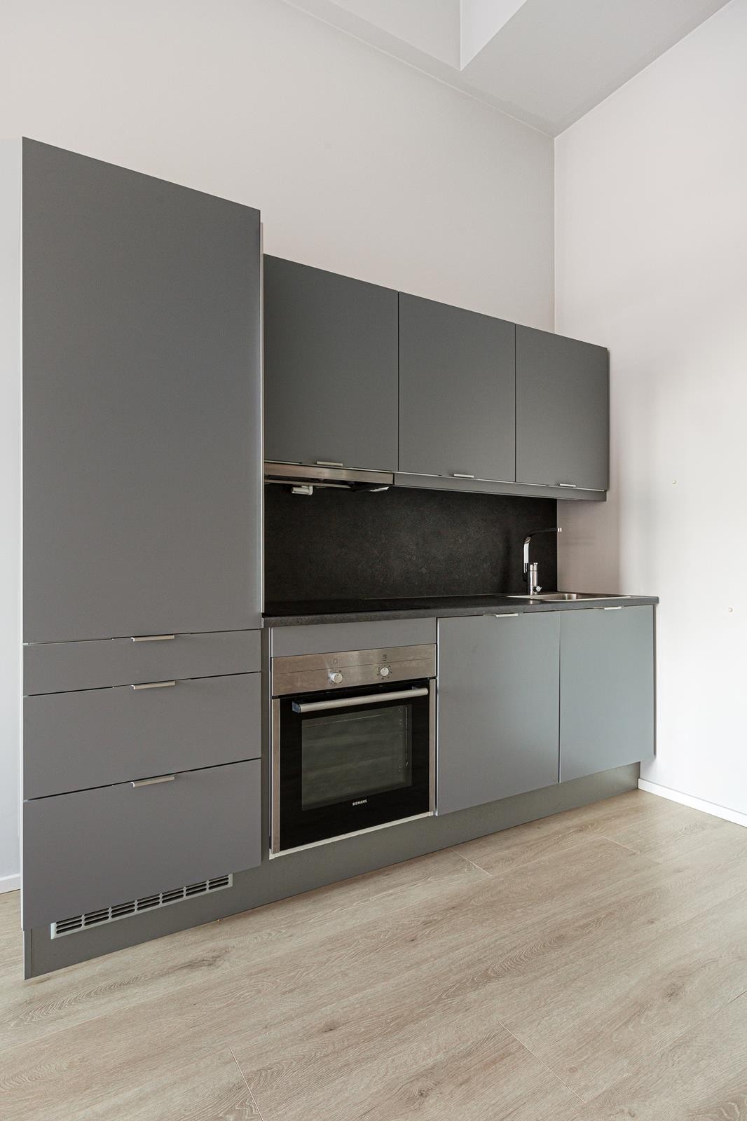 Alle kjøkkenhvitevarer medfølger Galleribilde