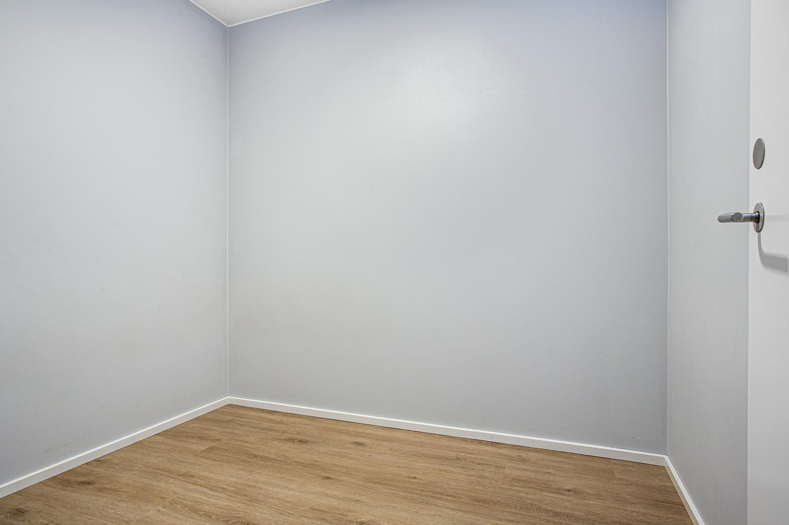 Leiligheten har også et disponibelt rom som du for eksempel kan bruke til oppbevaring. Galleribilde