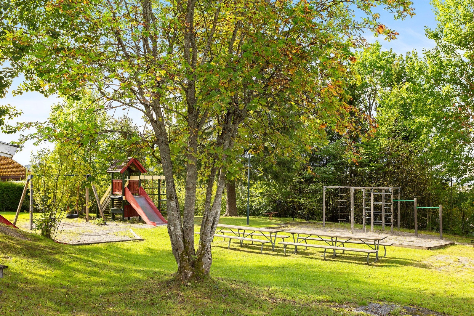 Det er flotte uteplasser i nabolaget som de aller minste kan få gleden av. Galleribilde