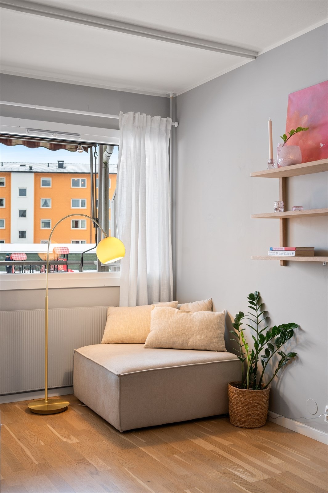 Fyring og varmtvann er inkludert i felleskostnadene. Galleribilde