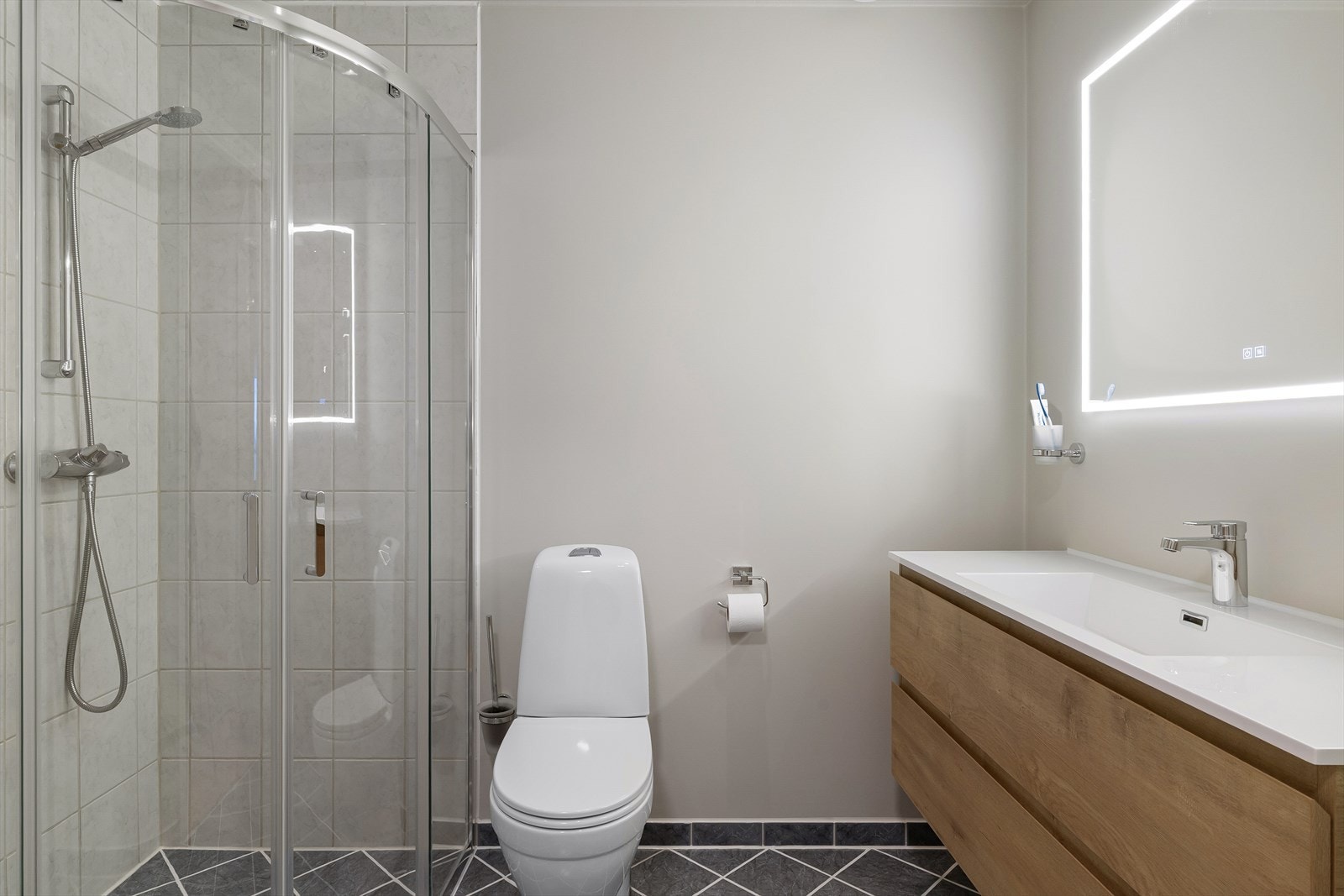 Det er fliser på gulv Galleribilde