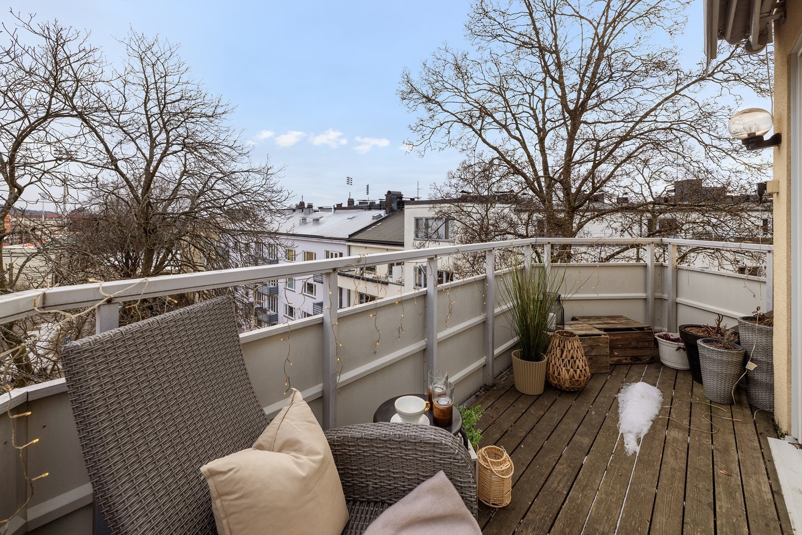 Sydvendt balkong på ca. 6 kvm. Galleribilde