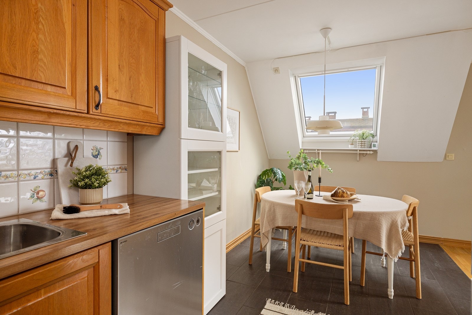 Det er avtrekk via mekanisk avtrekksanlegg i boenheten. Galleribilde