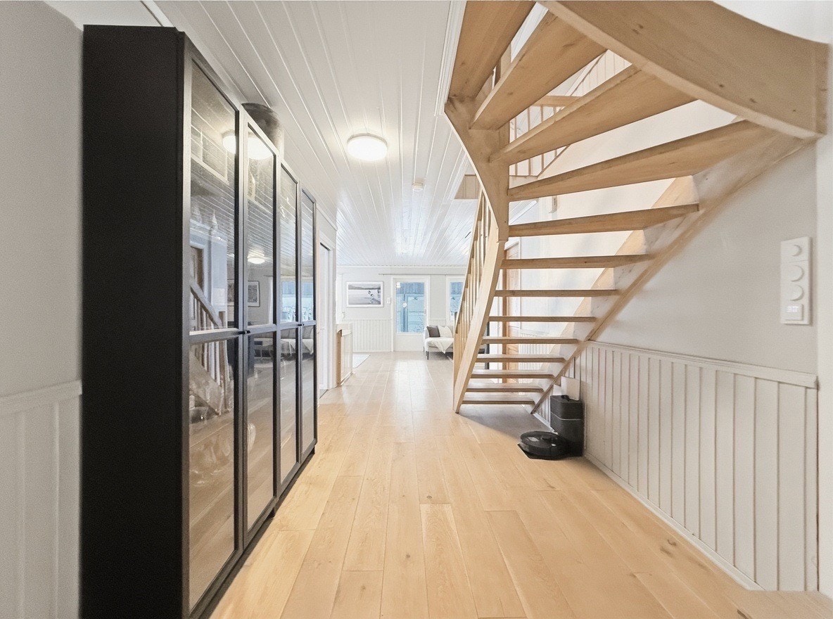 Hall med trapp Galleribilde