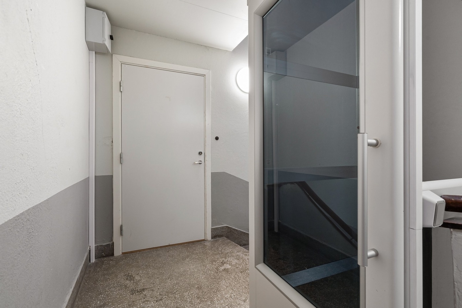 Tilgang via heis eller trapper. Galleribilde