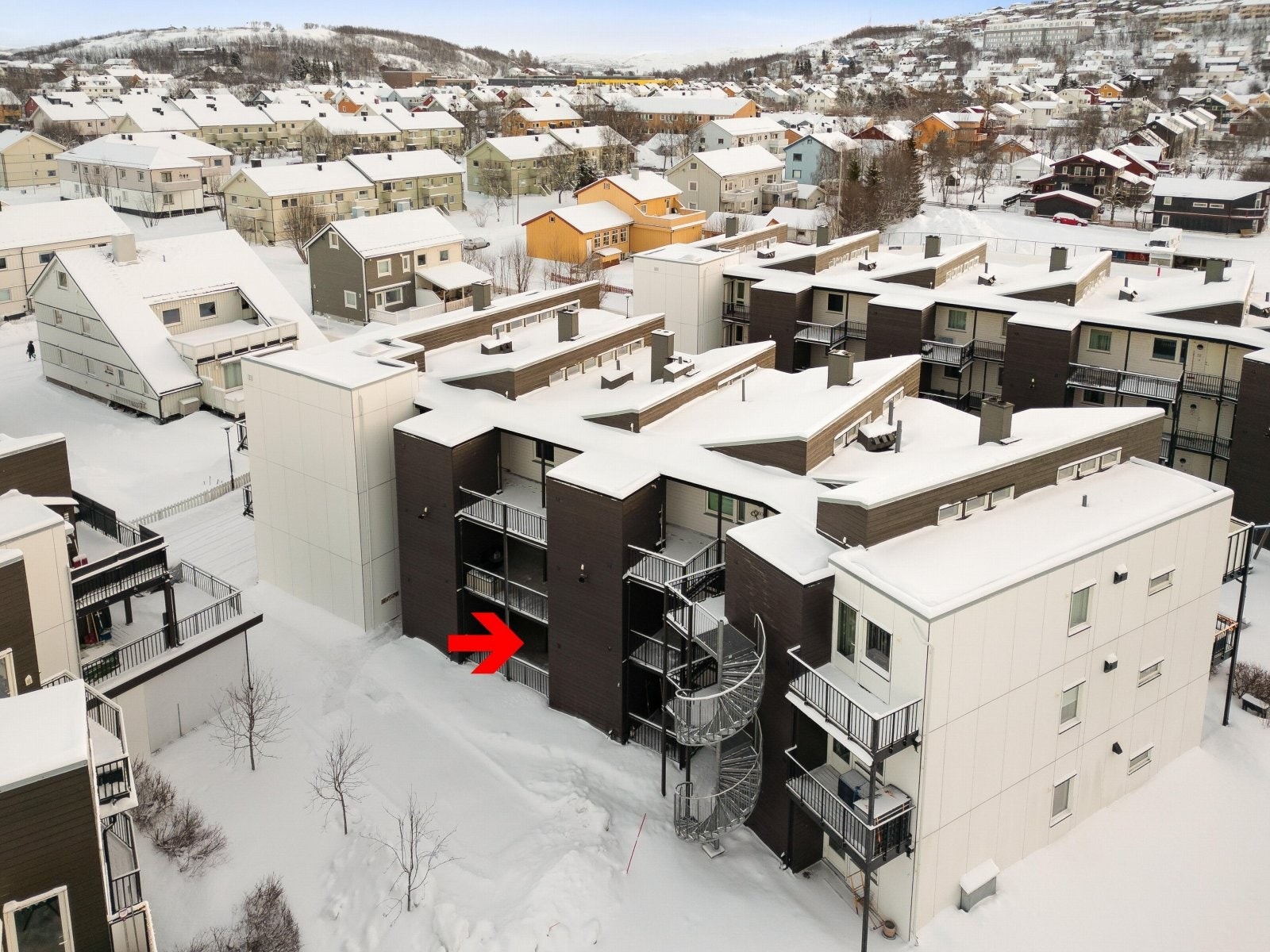 Velkommen til Solheimskvartalet 38 - presentert av Advokatformaet Herstad AS! Galleribilde