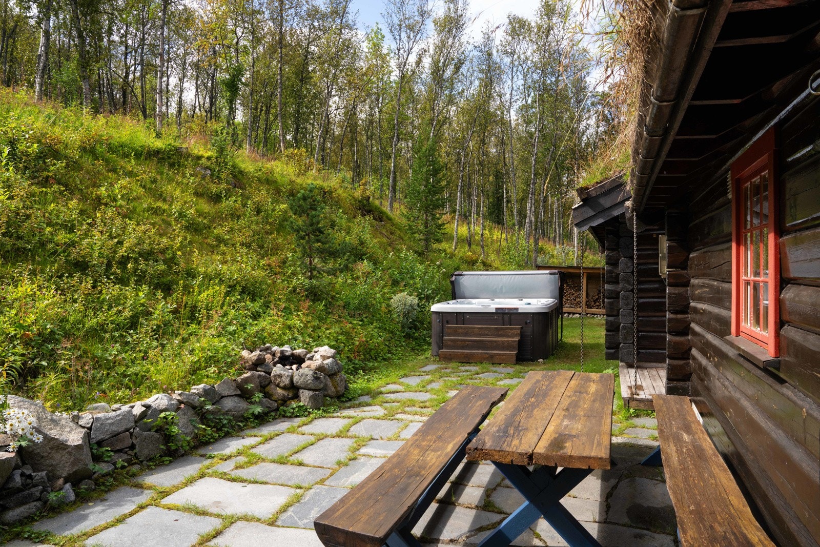 Her skinner solen og stillheten nytes. Galleribilde