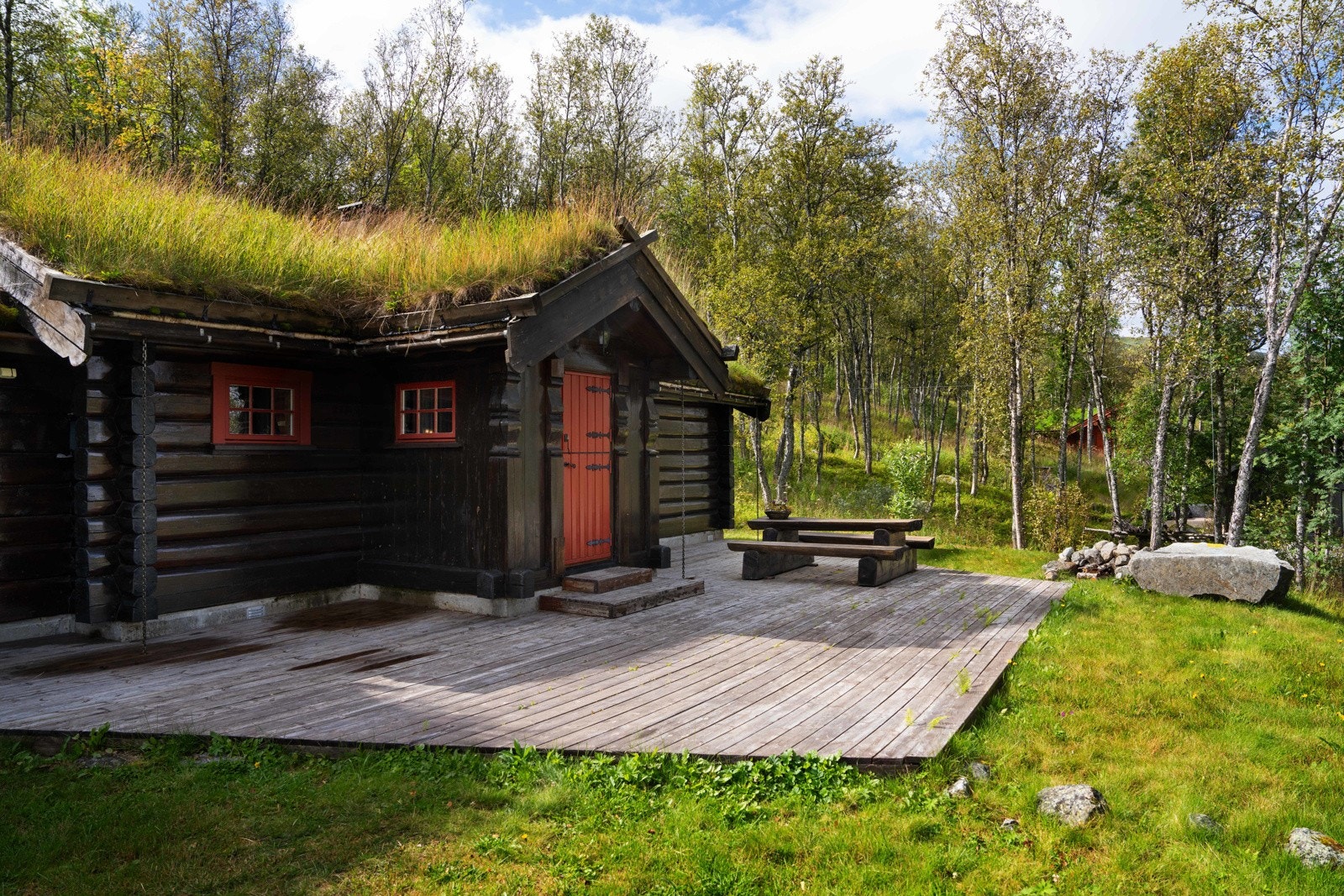 Fremsiden byr også på terrasse og nyudelig utsikt. Galleribilde