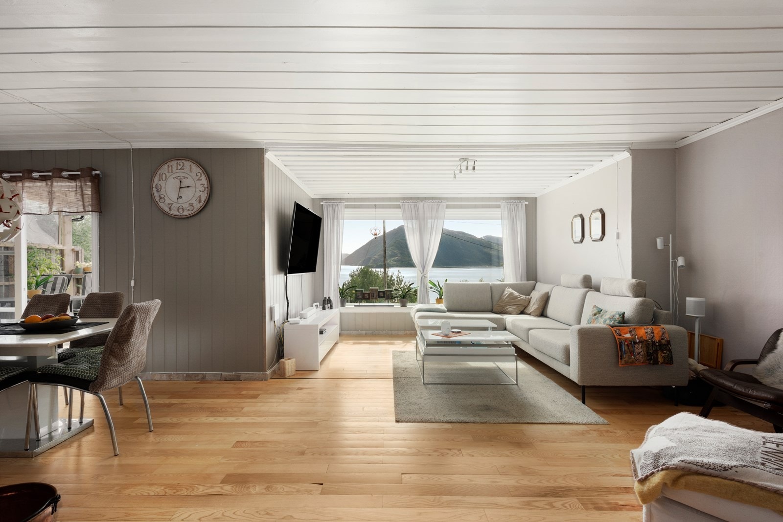 Velkommen til Svenskbyvegen 1! Foto: Paul-Egil Henriksen. Galleribilde