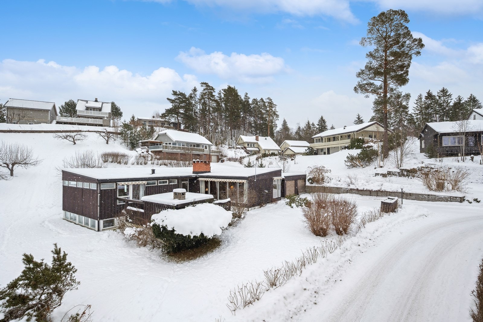 DNB Eiendom v/Trygve Riise Bergsrud har gleden av å presentere Oddliveien 27! Galleribilde