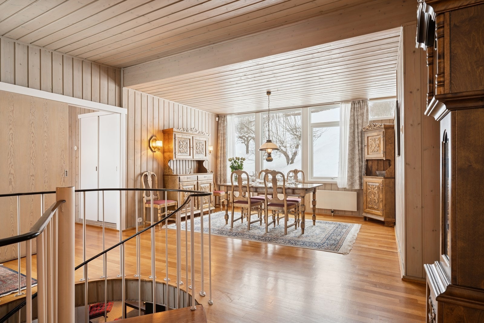 Spisegruppen tar plass i egen sone. Galleribilde