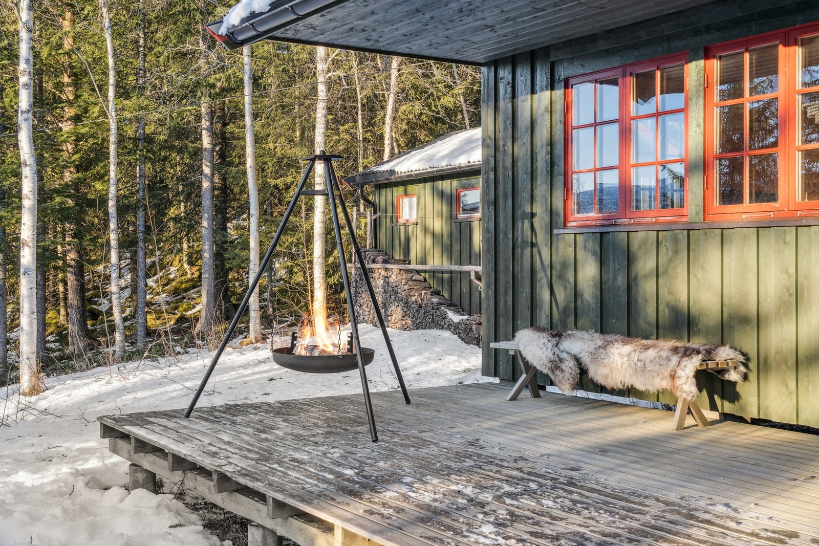 Hytten har også offentlig vann og innlagt strøm. Galleribilde