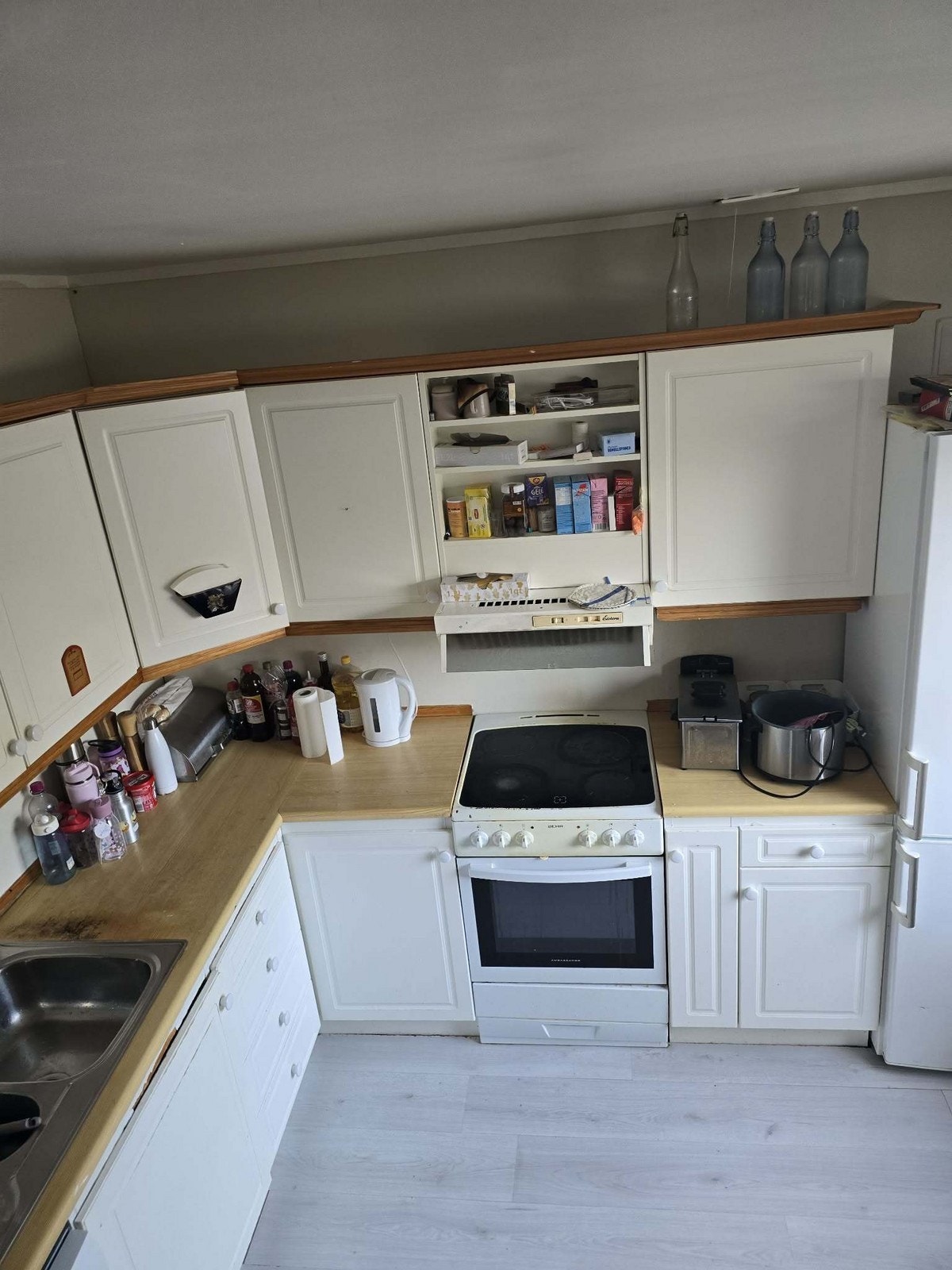 Kjøkken. Galleribilde