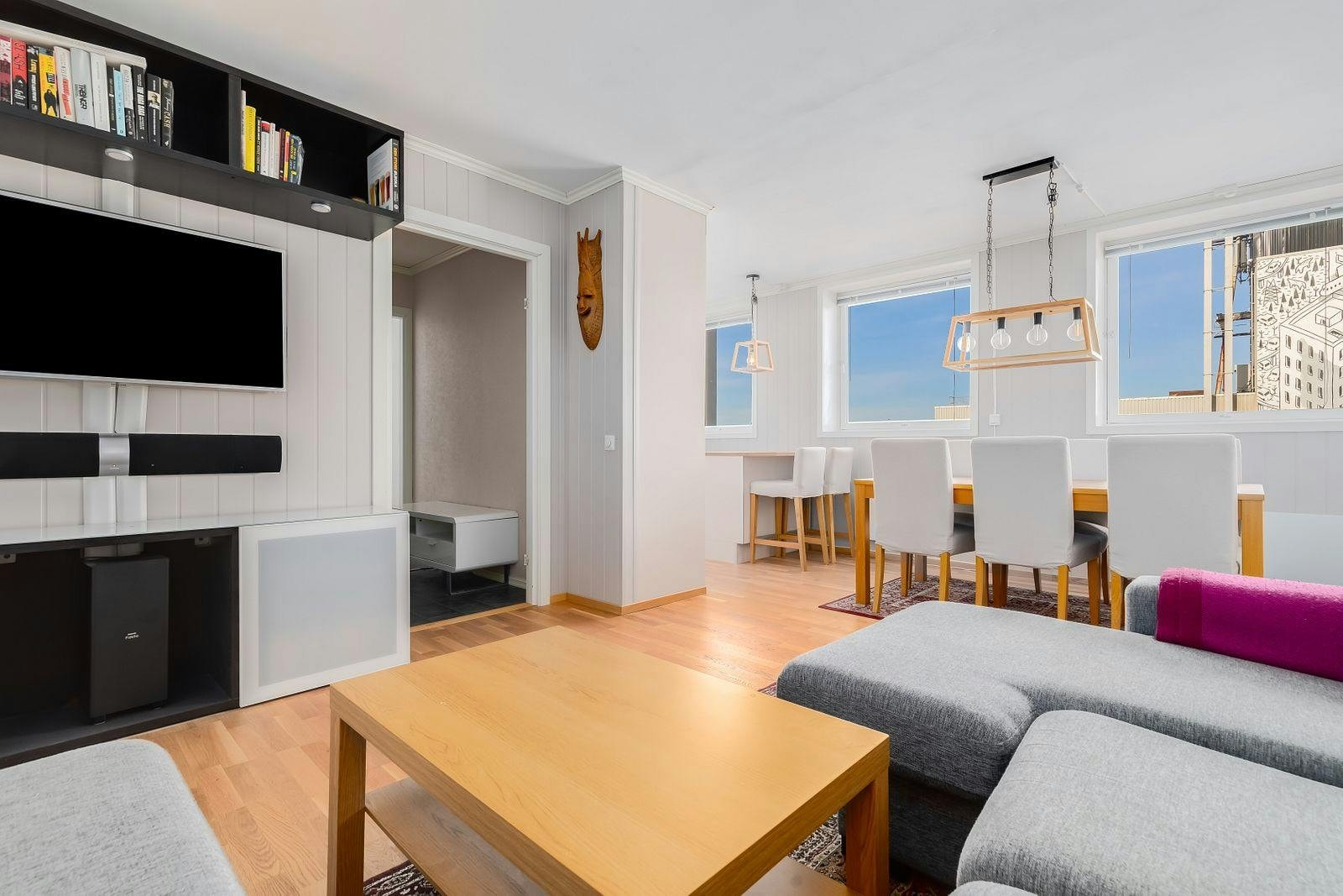 Stor stue på ca 20 kvm. Galleribilde